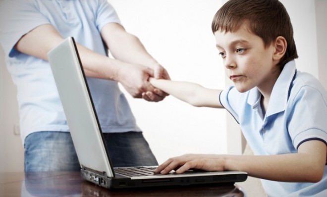 Life in the age of internet addiction- “The vast majority of the American population is mildly addicted to technology”